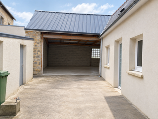  Immeuble à vendre 7 pièces 221 m² Coray