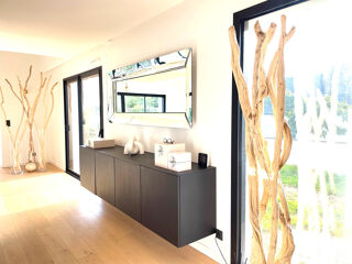  Maison  vendre 9 pices 240 m