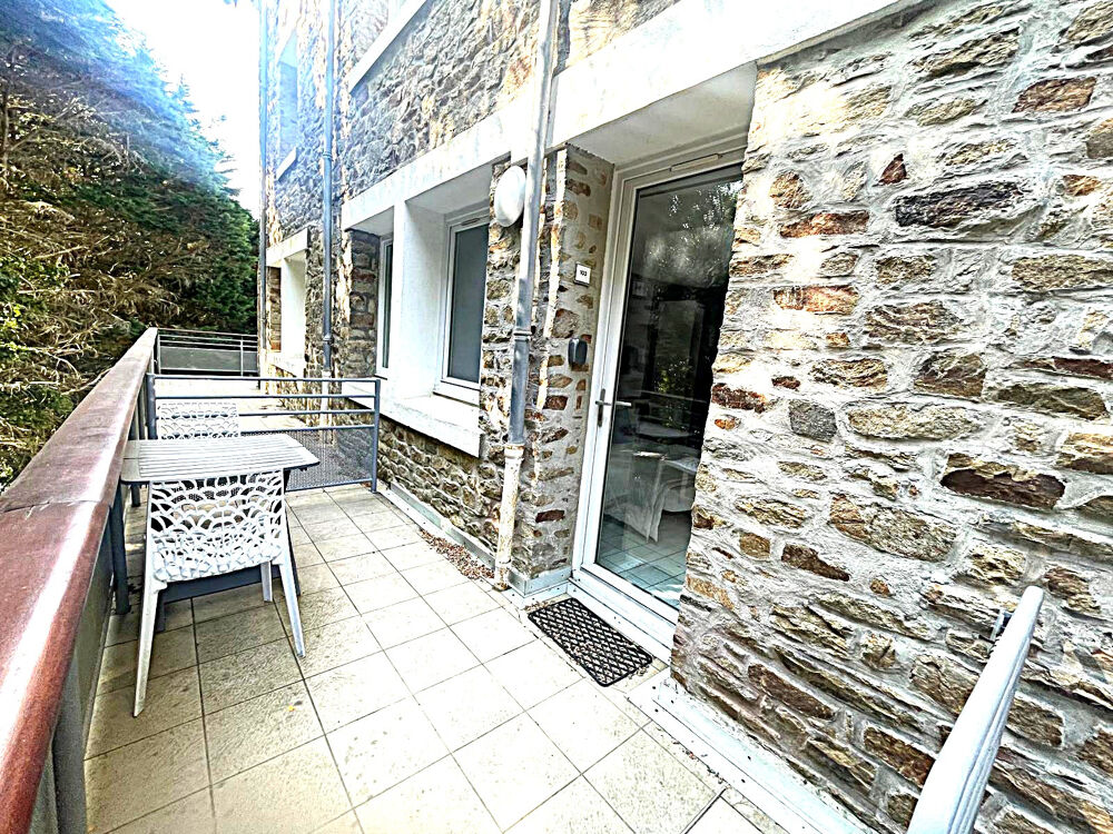 Appartement dans Résidence Kerfany Les Pins