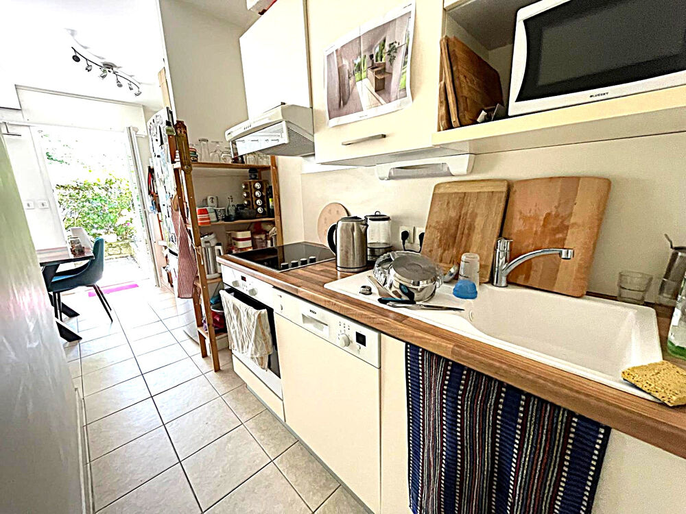Appartement dans résidence sécurisée, accès pmr, proche commerces