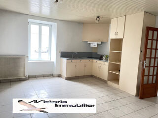  Immeuble à vendre 221 m² Coray