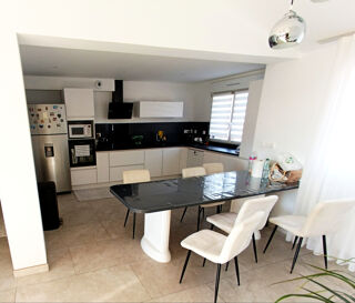  Immeuble à vendre 5 pièces 400 m² Lanester