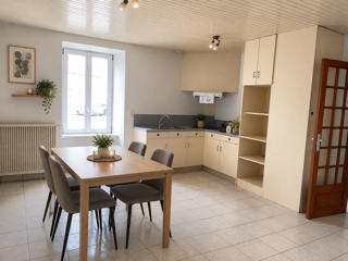 Immeuble à vendre 7 pièces 221 m² Coray