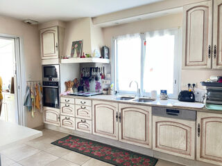  Maison � vendre 10 pi�ces 243 m�