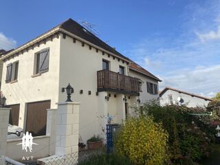  Maison  vendre 10 pices 250 m