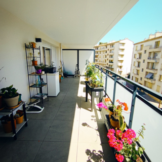  Appartement  vendre 2 pices 59 m Marseille