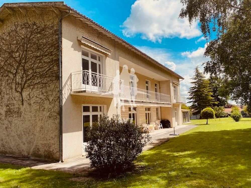  vendre  Villa La Couronne (16400)
