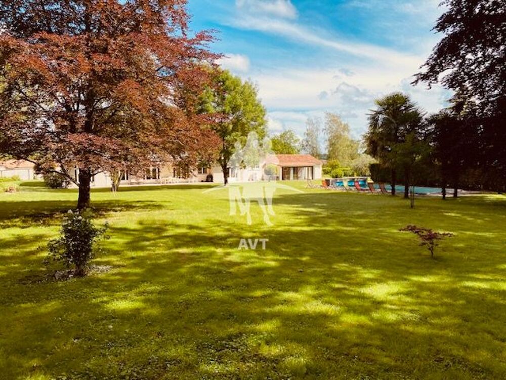  vendre  Villa La Couronne (16400)