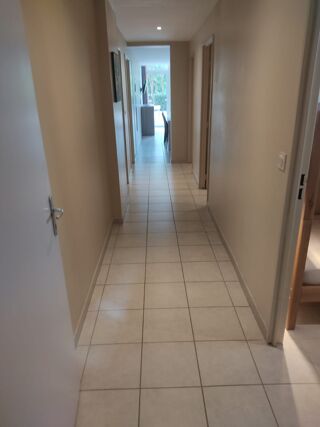  Appartement  vendre 4 pices 67 m