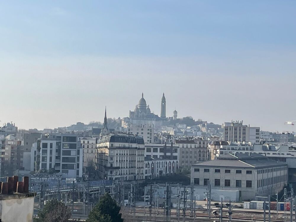 Vente Appartement Studio d'exception avec vue sur le Sacr-Coeur Paris 19
