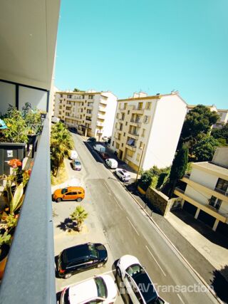  Appartement  vendre 2 pices 59 m Marseille