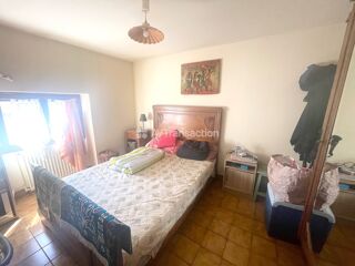  Immeuble  vendre 12 pices 270 m