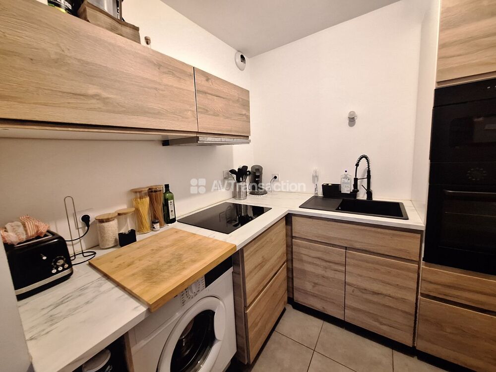 Vente Appartement SUPERBE T2-43 m -RESIDENCE 2022 -TERRASSE 12m - PARKING SS-SOL Bron