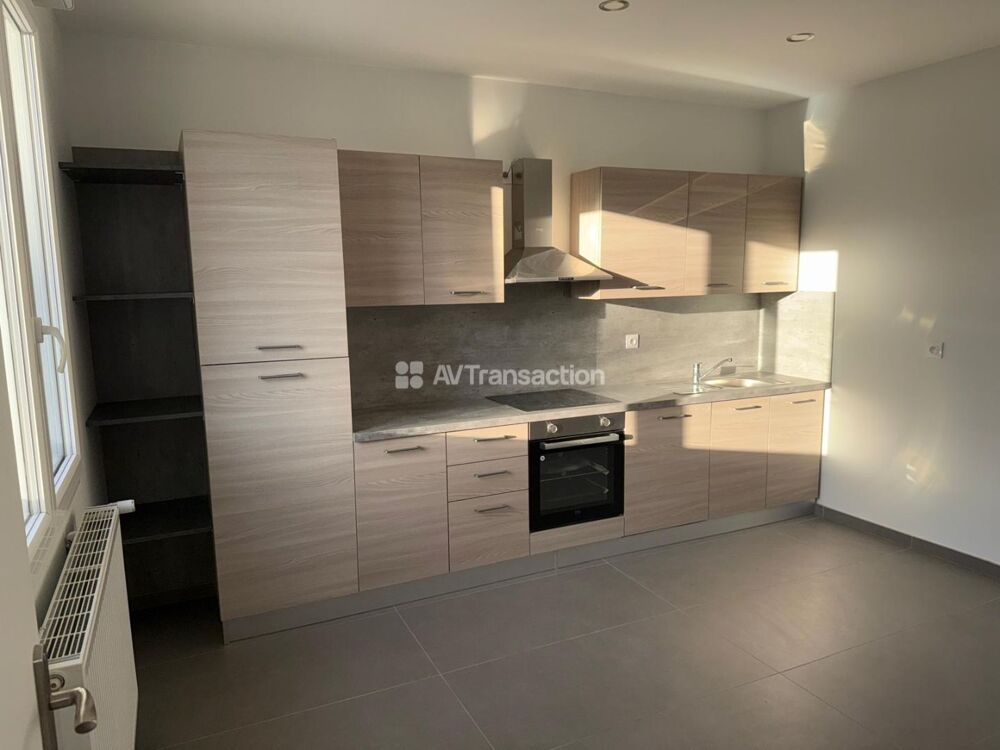  vendre  Villa Saint-Priest (69800)