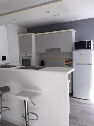  Appartement à louer 3 pièces 68 m²