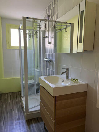 Location Appartement Appartement traversant ensoleillé calme garage Saint-lary-soulan