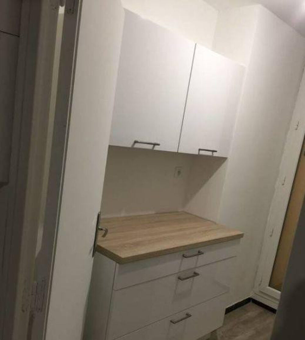Location Appartement Location appartement 3 pièces 62 m² Le tholonet