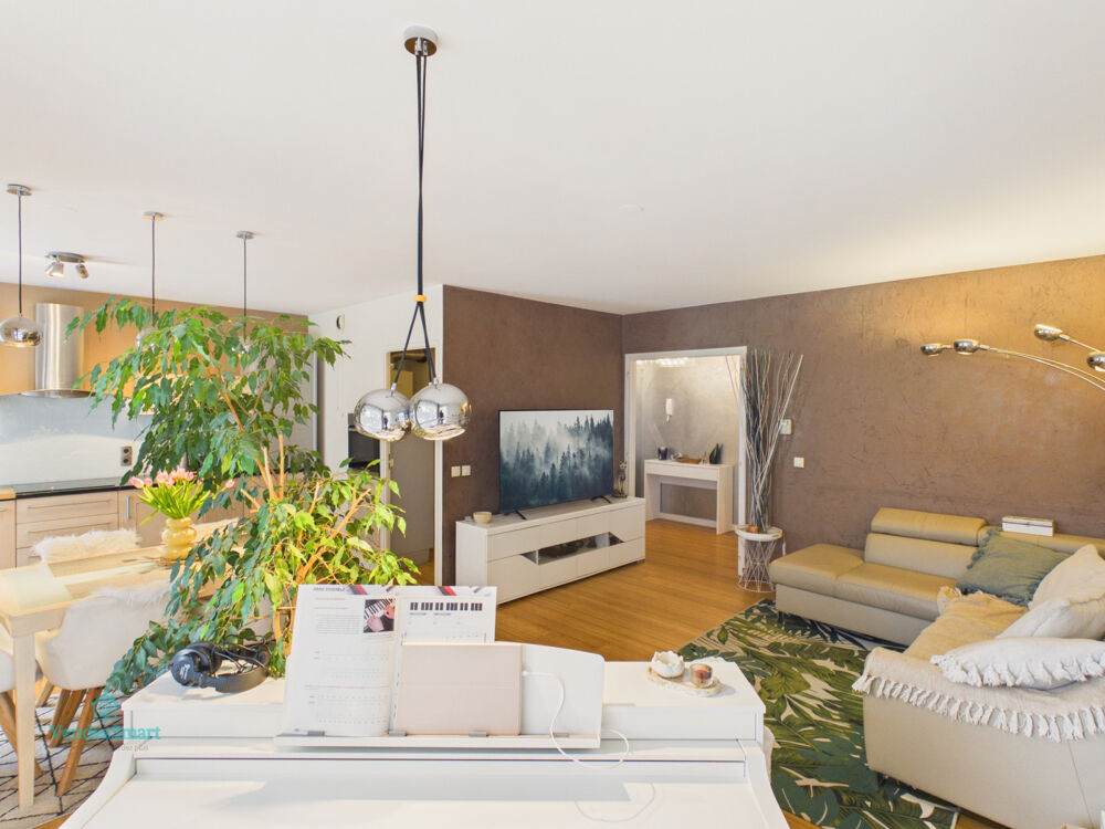 Vente Appartement Superbe appartement avec grande terrasse proche de toutes les commodités Ville-la-grand