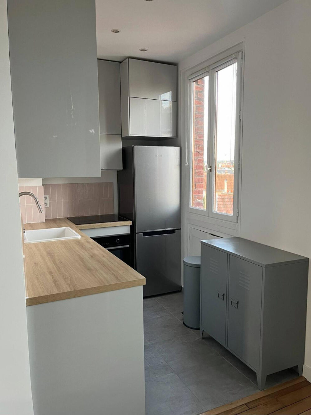 Location Appartement Beau T3 meublé 52m² hypercentre de Colombes Colombes