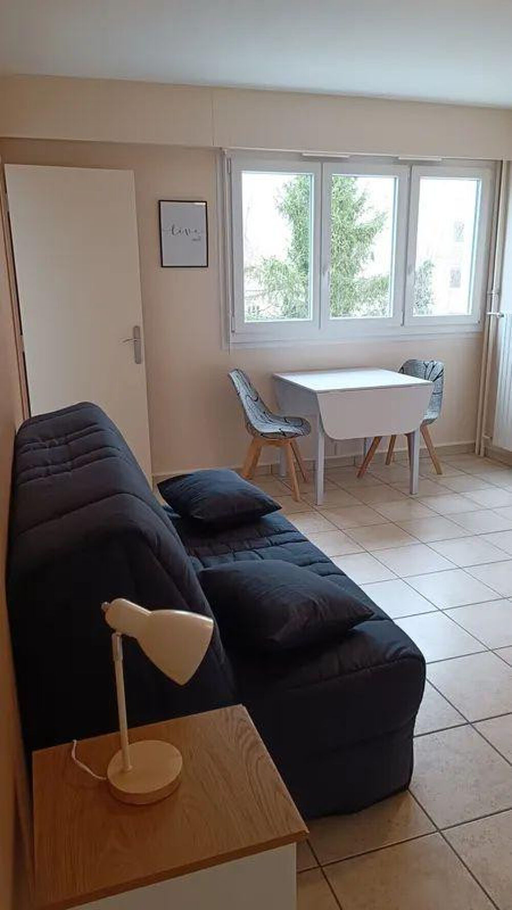 Location Appartement Beau studio meublé 27m2 à Metz Vallières Metz
