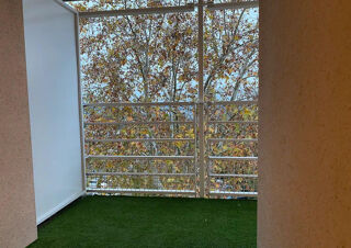  Appartement à louer 3 pièces 75 m²