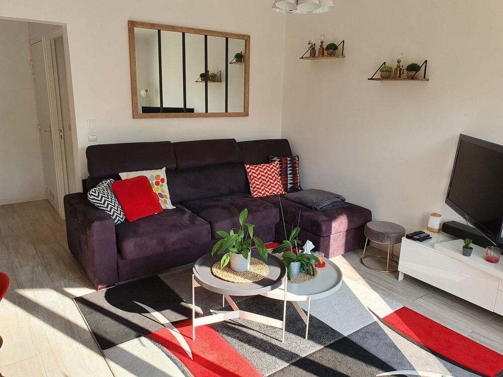 Location Appartement Joli T2 - Quartier paisible, balcon, jardin arboré Chantilly