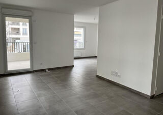 Location Appartement Grand 2 pièces à Nanterre proche La Défense Nanterre