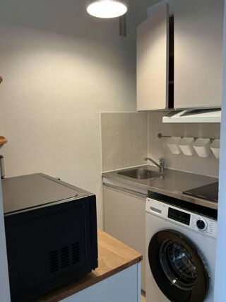 Location Appartement Beau studio meublé Bordeaux Saint-Augustin Bordeaux