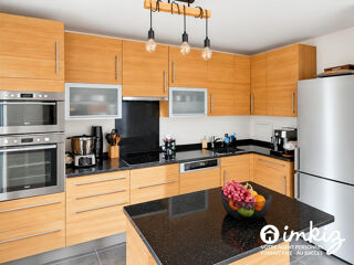 Vente Appartement Levallois - Chaptal - 3 pièces lumineux - Balcon Levallois-perret
