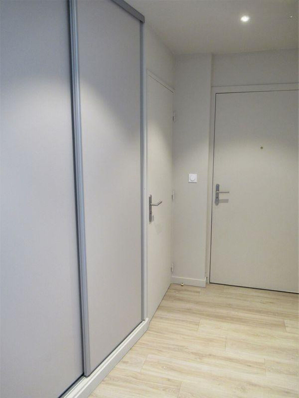 Location Appartement Location appartement 2 pièces Paris 15ème Lourmel Paris 15