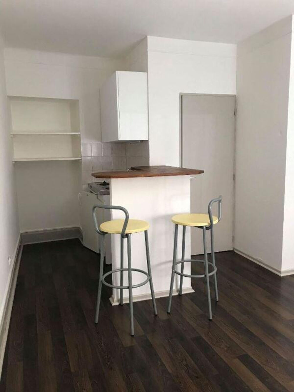 Location Appartement Studio à louer secteur République Paris 10