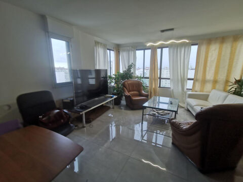   Chambre meuble près de la Dua 