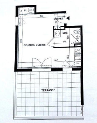 Location Appartement Location studio Tours avec terrasse parking cave Tours