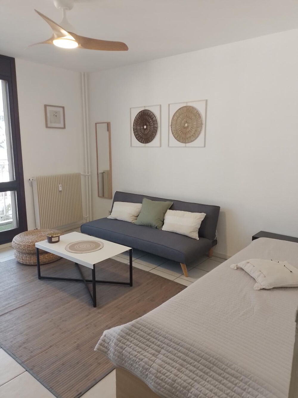Location Appartement Studio 32m2 Expo Sud -  Idéal étudiant Chambéry