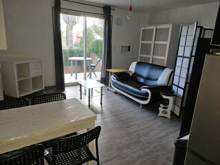 Location Appartement T1 avec terrasse et petit jardinet Montpellier
