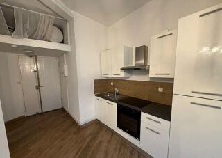  Appartement à louer 2 pièces 44 m²