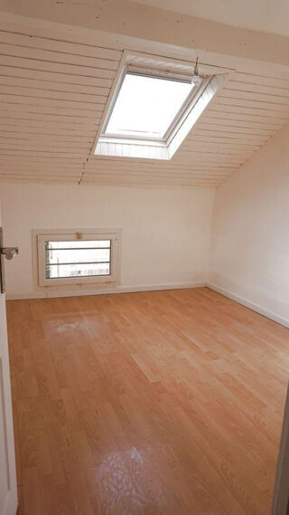 Appartement à louer 2 pièces 35 m²