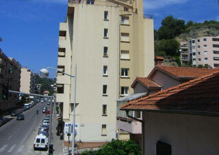 Location Appartement Beau studio meublé 27m² avec Parking + Balcon Nice