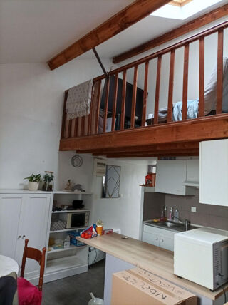  Appartement à louer 2 pièces 42 m²