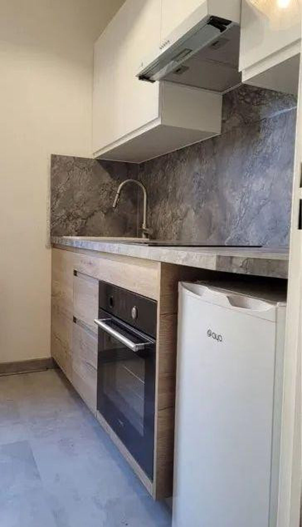 Location Appartement Beau studio meublé 29m² refait à neuf Esplanade Strasbourg