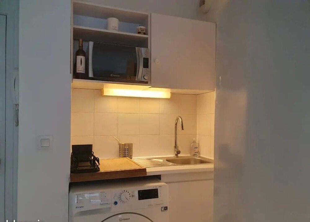 Location Appartement Beau 2P meublé 30m² avec balcon Marseille 8