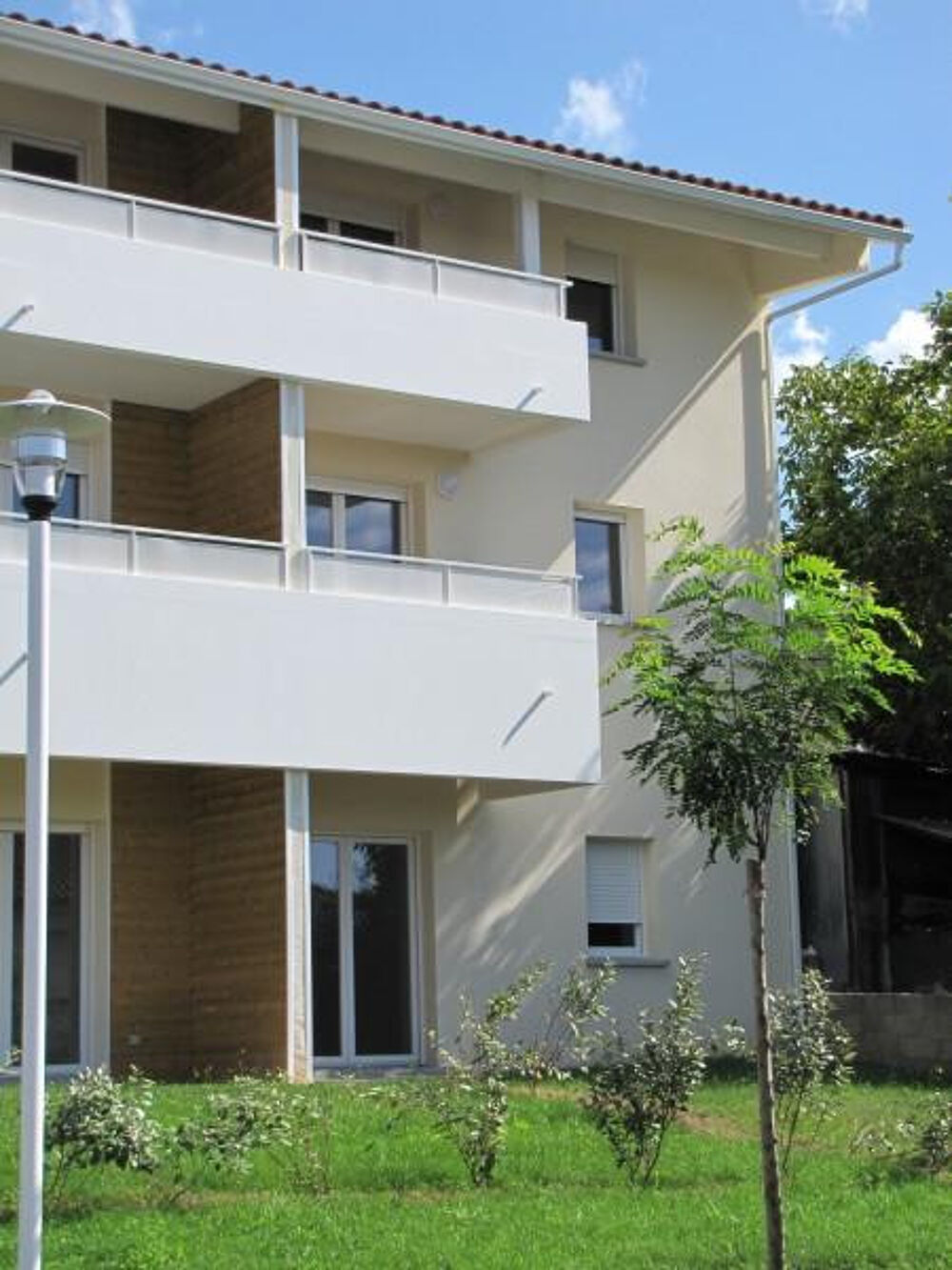 Location Appartement Résidence calme, Proximité transports et commerce Gond-pontouvre