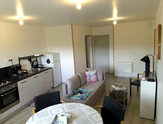 Location Appartement Beau T2 meublé 56 m² Isches