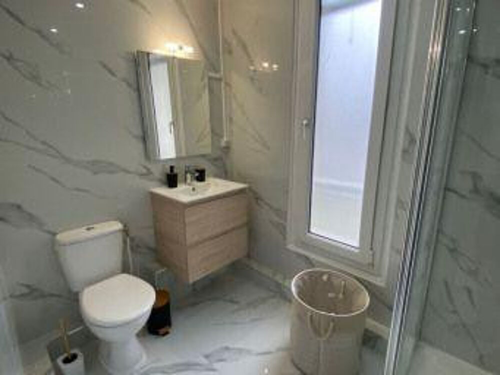 Location Appartement Colocation pour 5 de 100m² refait à neuf Massy