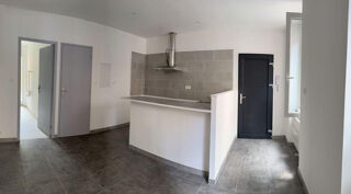  Appartement à louer 2 pièces 37 m²