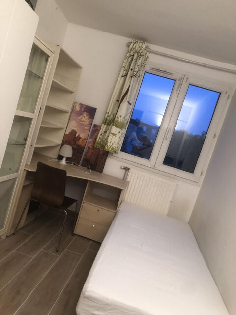 Colocation &agrave; Nanterre Universit&eacute; – Chambre meubl&eacute;e 635 92000 Nanterre
