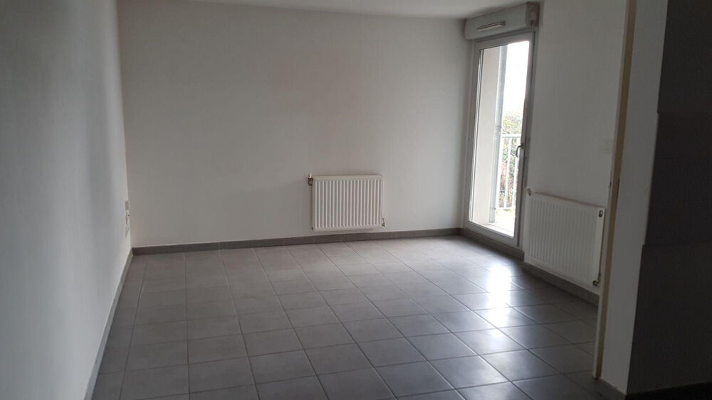 Location Appartement Grand T2 à proximité de tout soit à pied , vélo Toulouse
