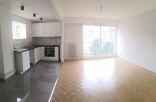 Location Appartement Beau 2P 51m² avec parking Courbevoie Courbevoie