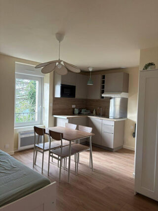 Location Appartement Charmant studio refait à neuf 18m² Brest