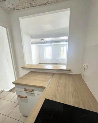 Location Appartement Studio 35 m² – Idéal étudiant – Centre historique Perpignan